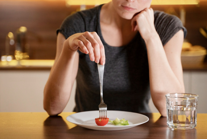 Почему на интервальном голодании не уходит вес?