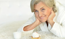 Повышенный аппетит у пожилых женщин: как бороться?